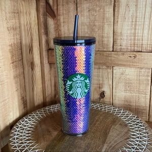 SOLD. NWT Starbucks Holiday 2020 Purple Iridescent Sequin 24 ounce Venti Tumbler